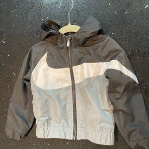 Nike Toddler Boy Fleece Lined Windbreaker Zip Jacket 2T, perfect condition